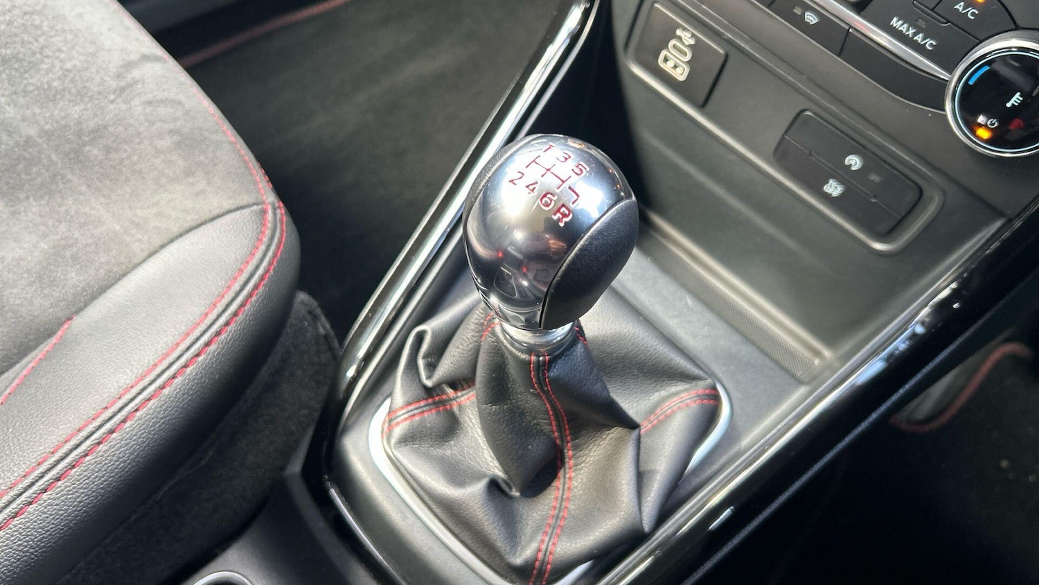 Used Ford Ecosport 2023 for sale - 76002370: Photo 29