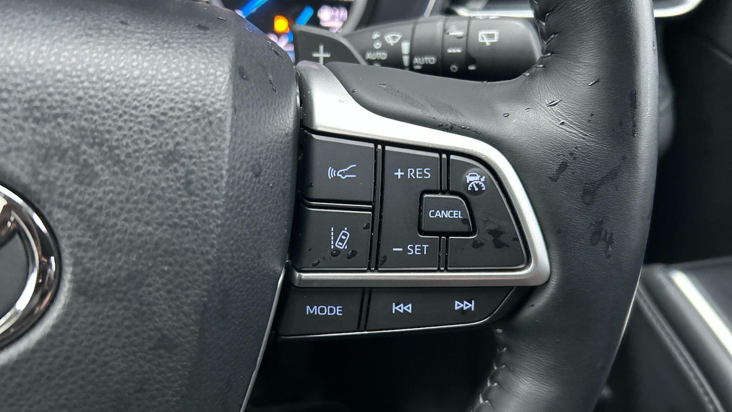 Used Toyota Highlander 2022 for sale - 76659248: Photo 40