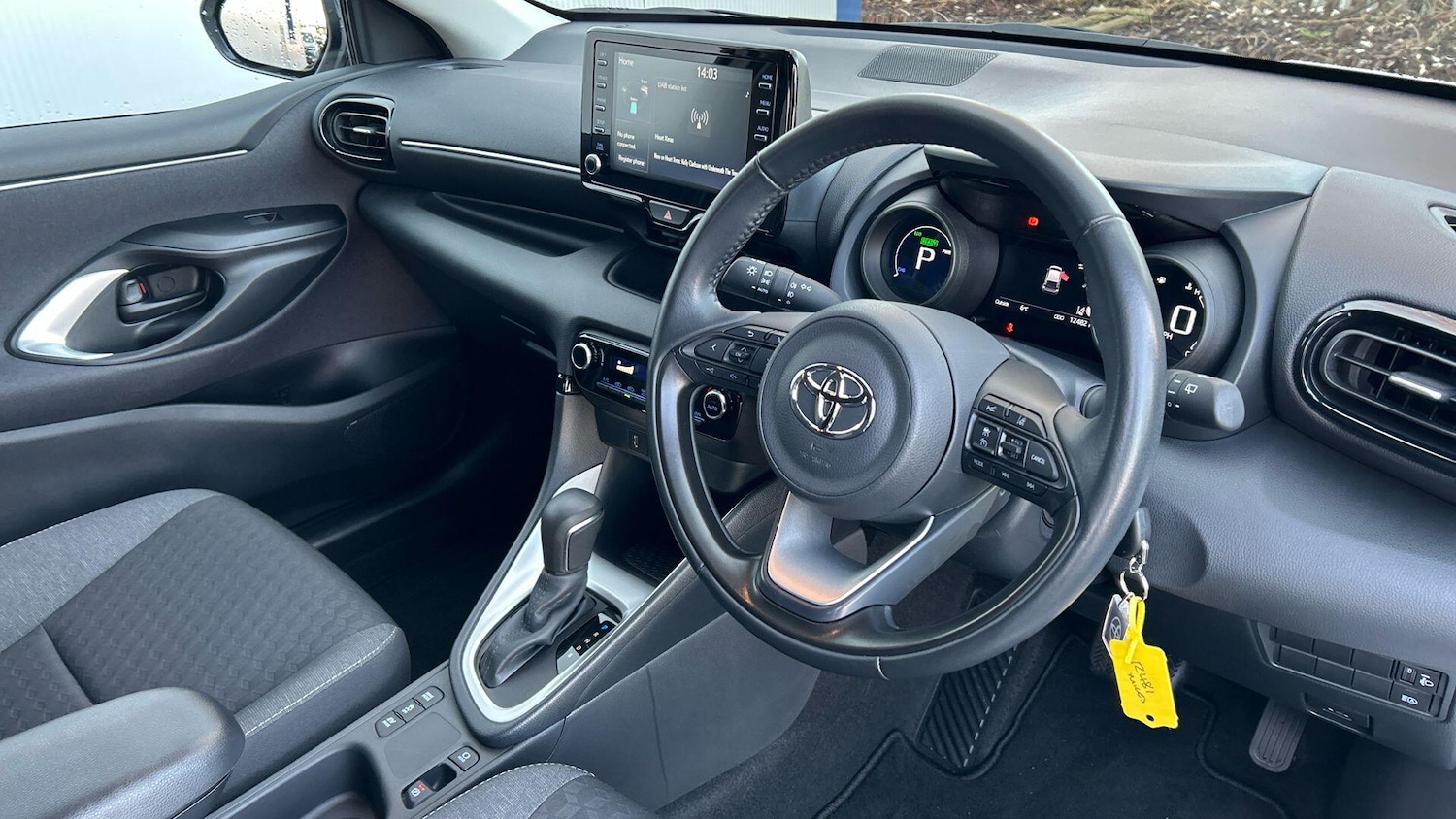 Used Toyota Yaris 2024 for sale - 77424641: Photo 10