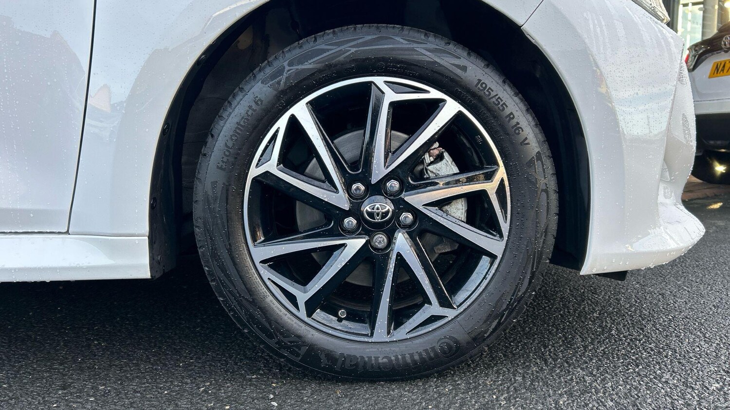 Used Toyota Yaris 2024 for sale - 77424641: Photo 19