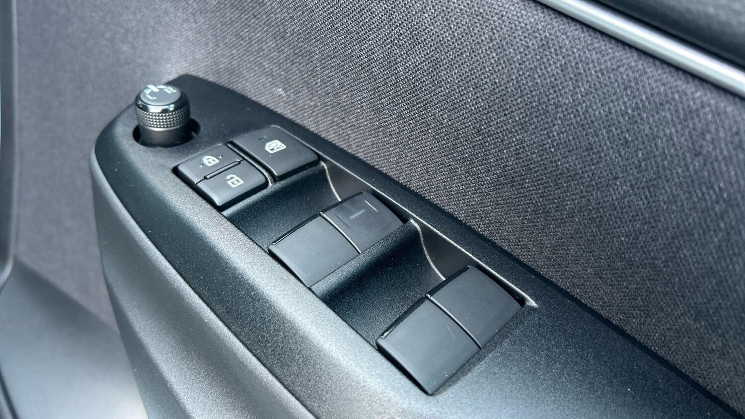 Used Toyota Yaris 2024 for sale - 77424641: Photo 36