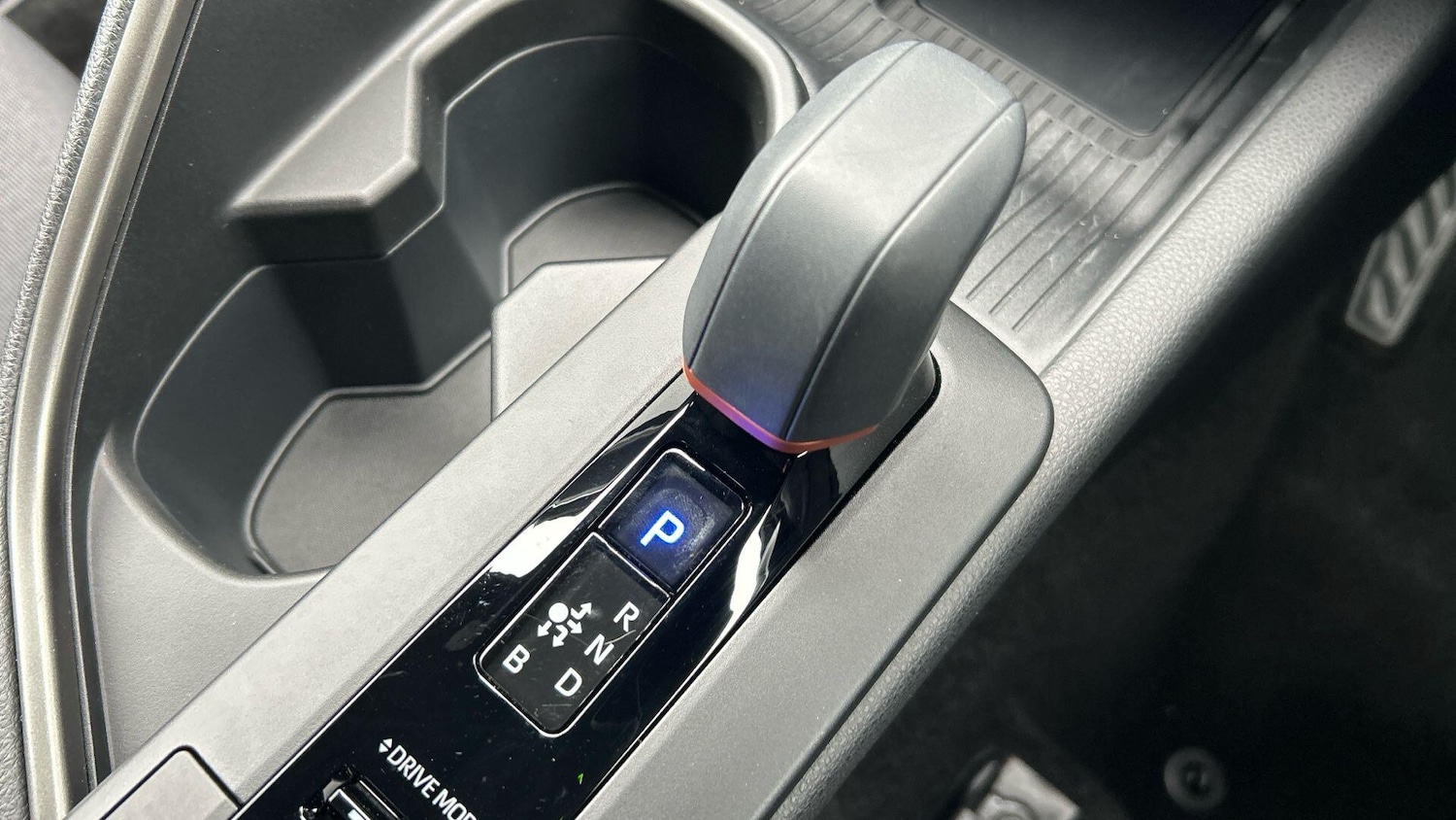 Used Toyota C-HR 2024 for sale - 76370162: Photo 33