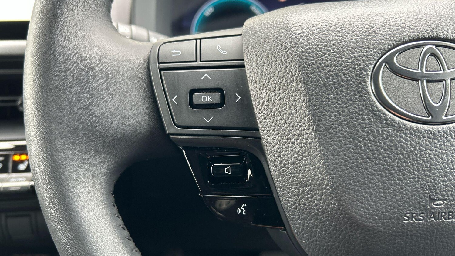 Used Toyota C-HR 2024 for sale - 76370162: Photo 39