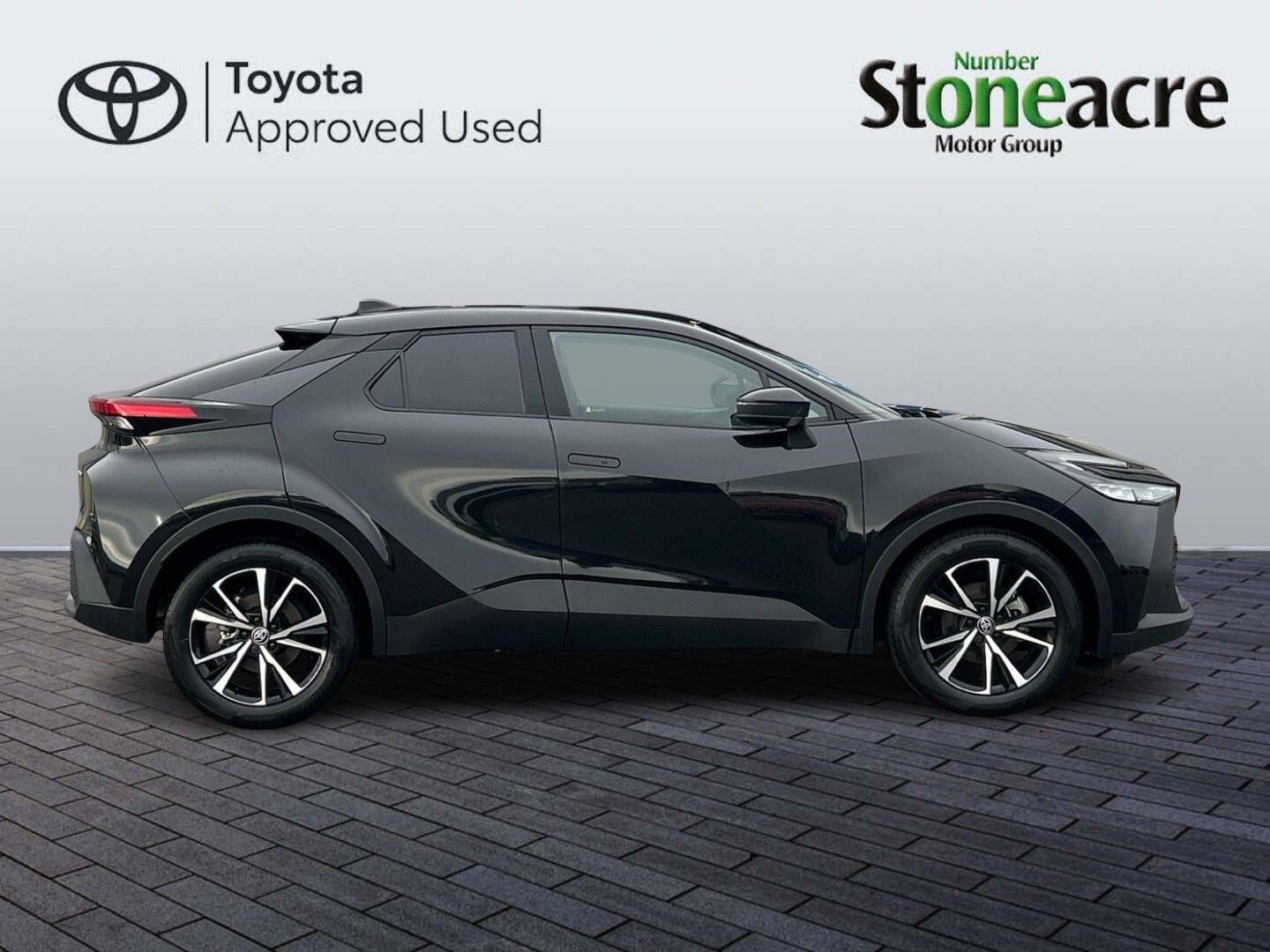 Used Toyota C-HR 2024 for sale - 76370162: Photo 4