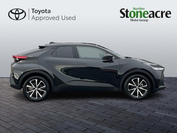 Used Toyota C-HR 2024 for sale - 76370162: Photo