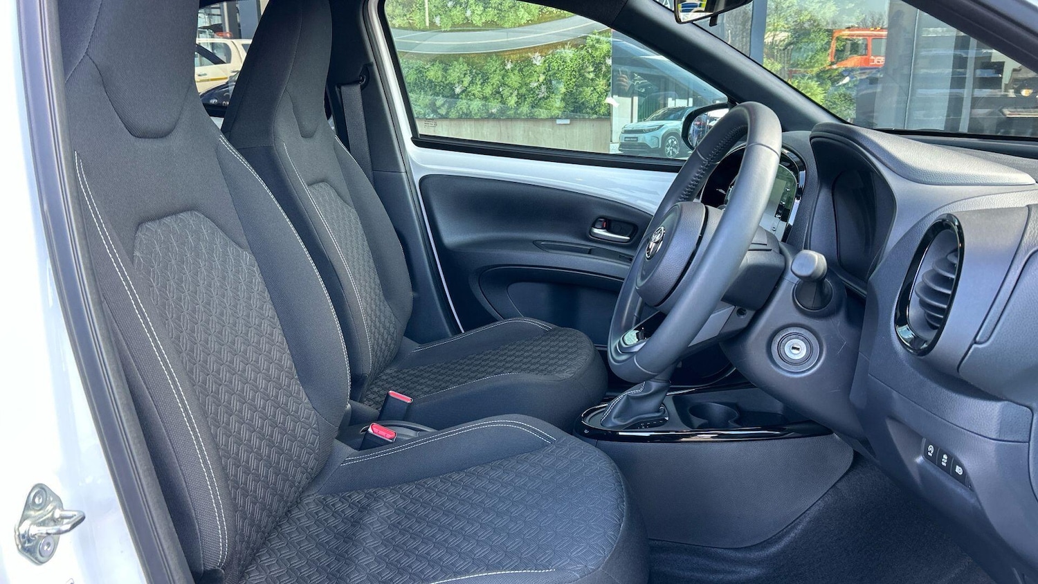 Used Toyota Aygo X 2023 for sale - 77769348: Photo 15