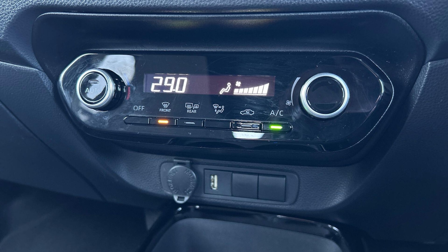 Used Toyota Aygo X 2023 for sale - 77769348: Photo 29