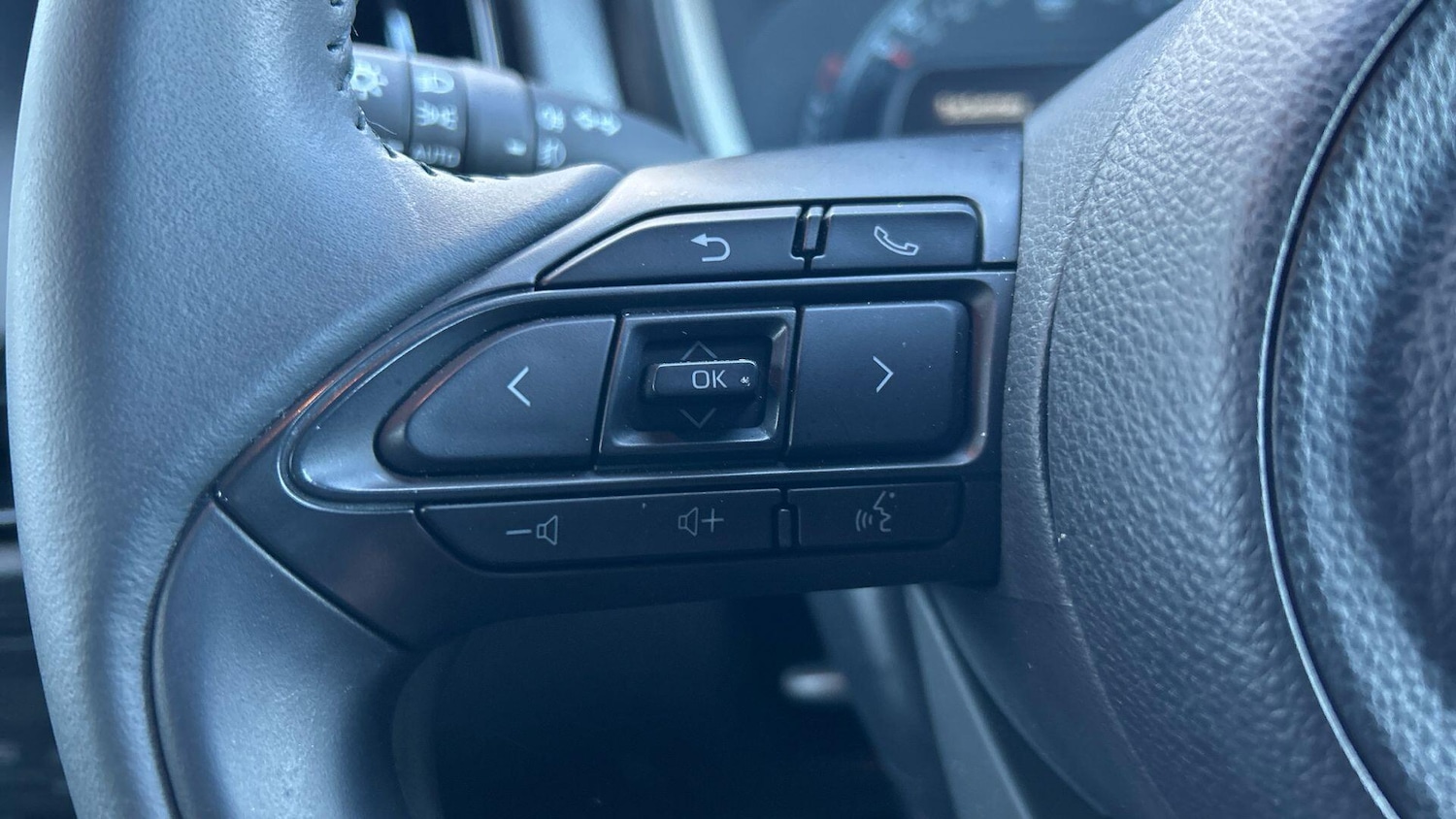 Used Toyota Aygo X 2023 for sale - 77769348: Photo 33