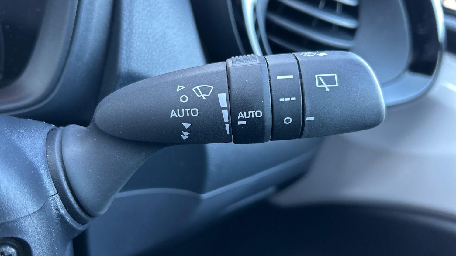 Used Toyota Aygo X 2023 for sale - 77769348: Photo 35