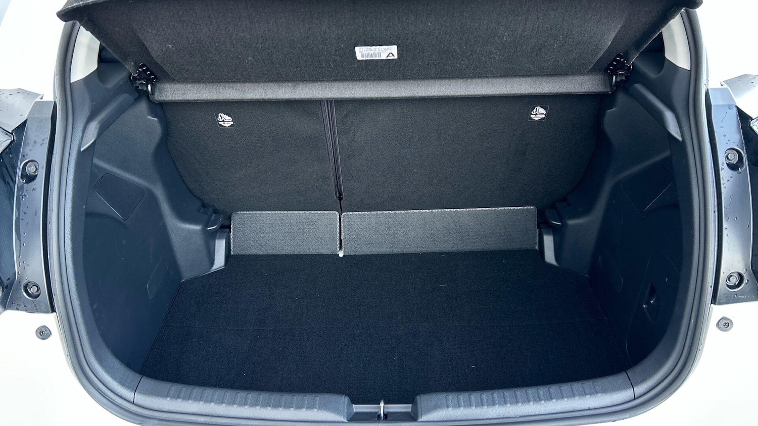 Used Toyota Yaris 2024 for sale - 77238103: Photo 18