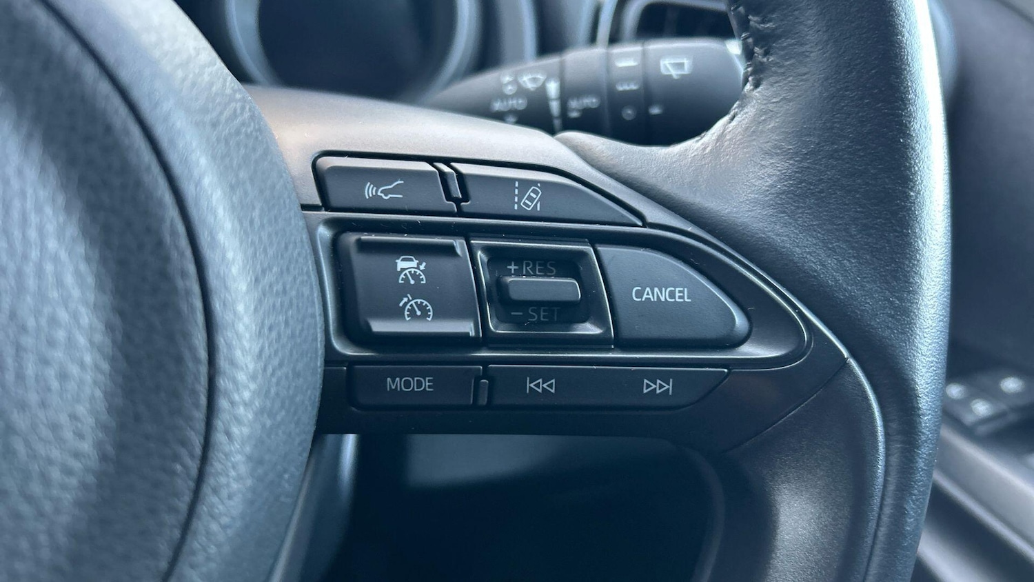 Used Toyota Yaris 2024 for sale - 77238103: Photo 34