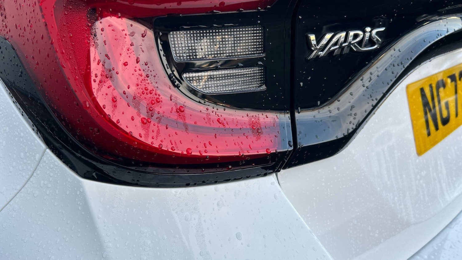 Used Toyota Yaris 2024 for sale - 77238103: Photo 44