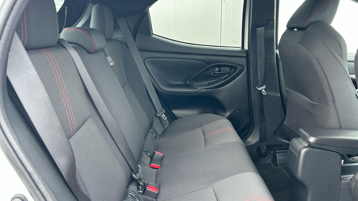 Used Toyota Yaris for sale - 77956999: Photo 16