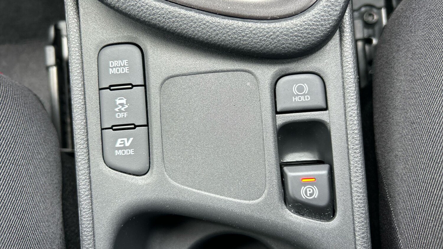 Used Toyota Yaris for sale - 77956999: Photo 34