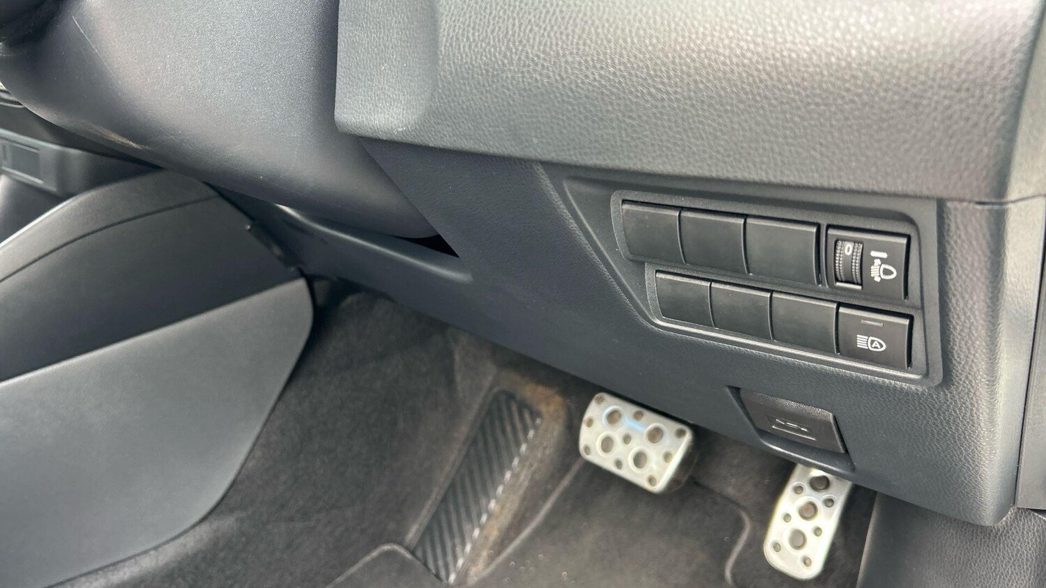 Used Toyota Yaris for sale - 77956999: Photo 40