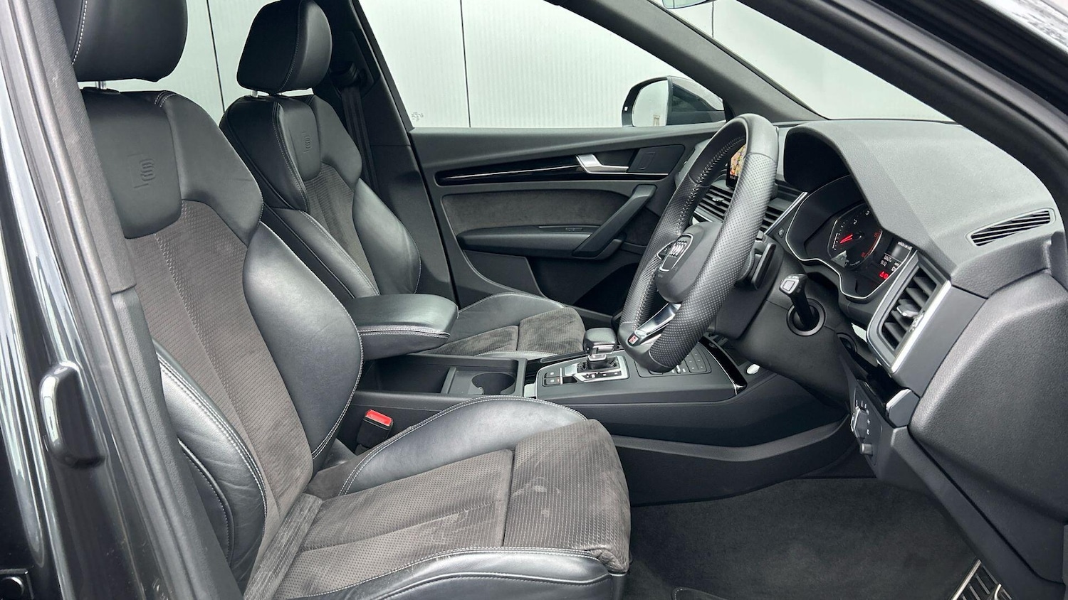 Used Audi Q5 2019 for sale - 76659197: Photo 15