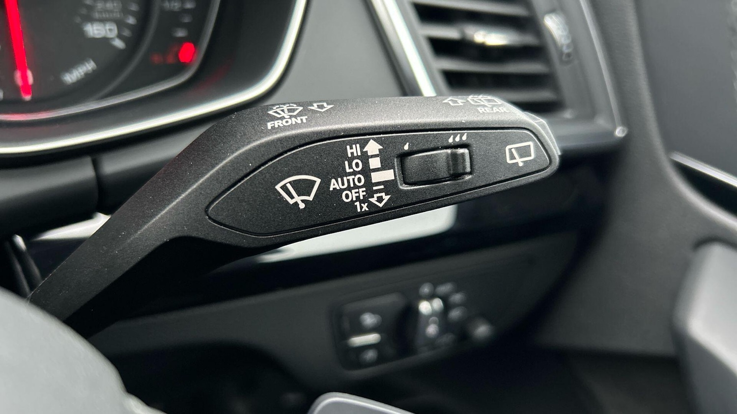 Used Audi Q5 2019 for sale - 76659197: Photo 35