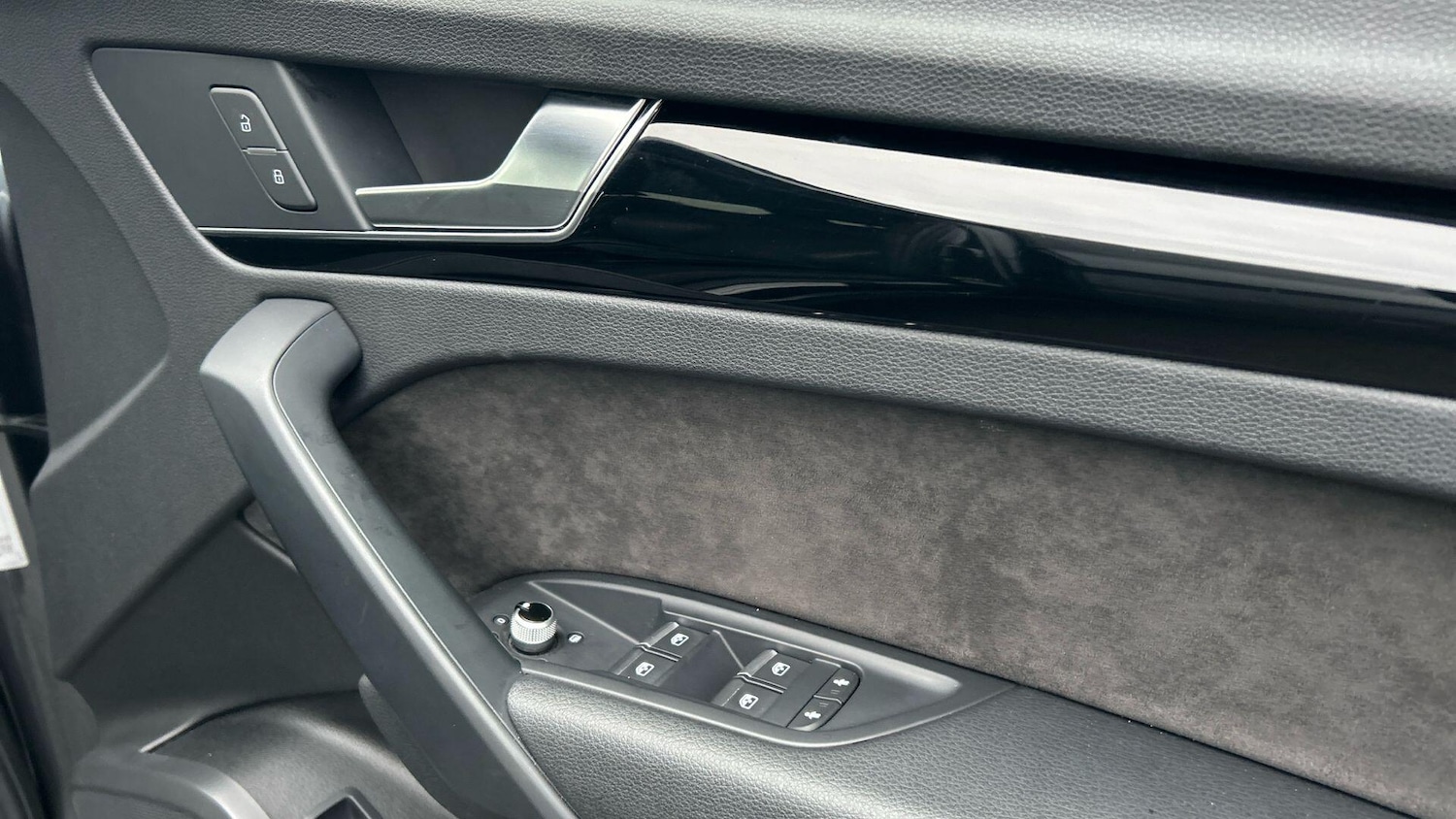 Used Audi Q5 2019 for sale - 76659197: Photo 36