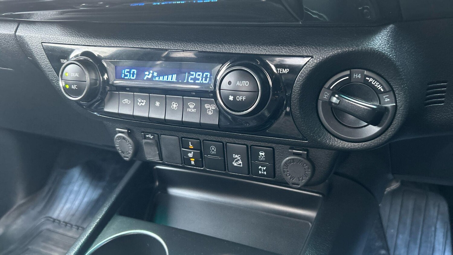 Vehicle 28