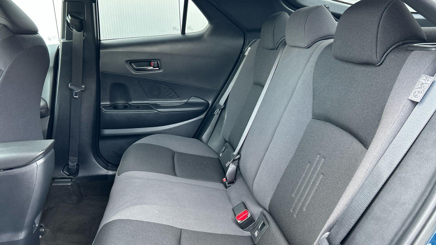 Used Toyota C-HR 2025 for sale - 77709451: Photo 17