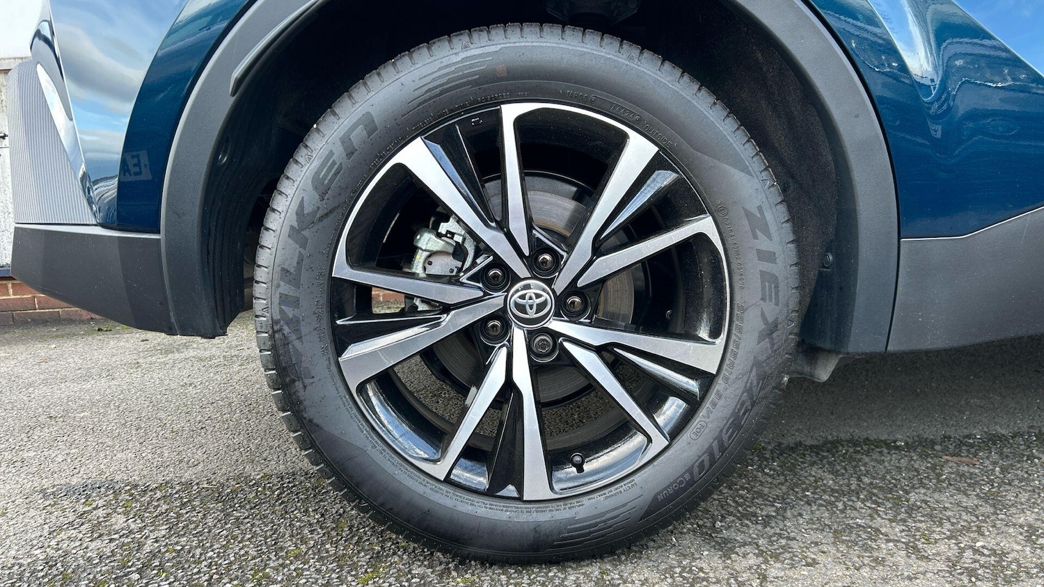 Used Toyota C-HR 2025 for sale - 77709451: Photo 19