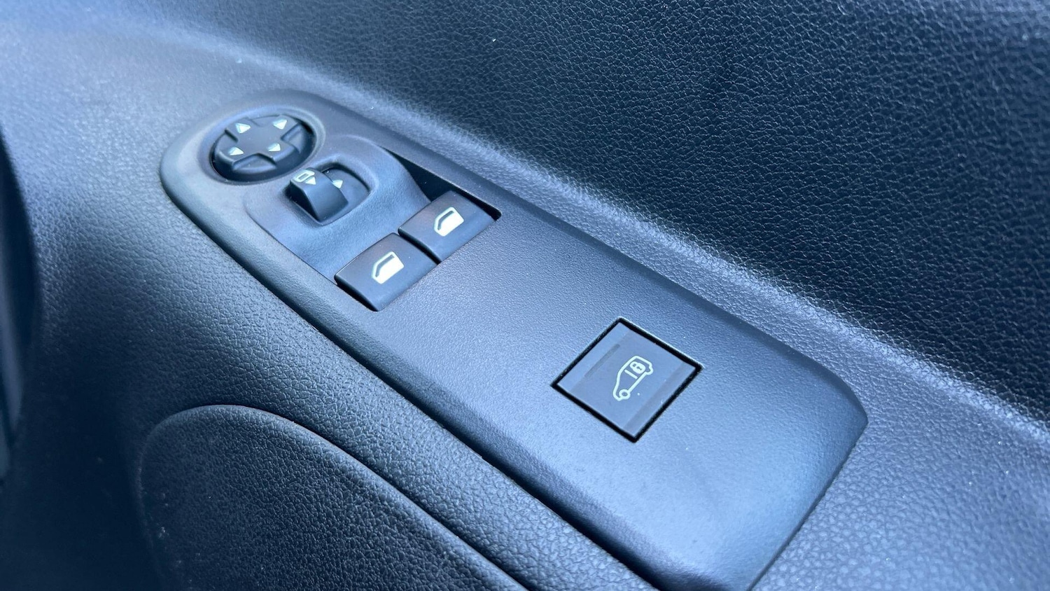 Used Toyota ProAce 2022 for sale - 76781937: Photo 36