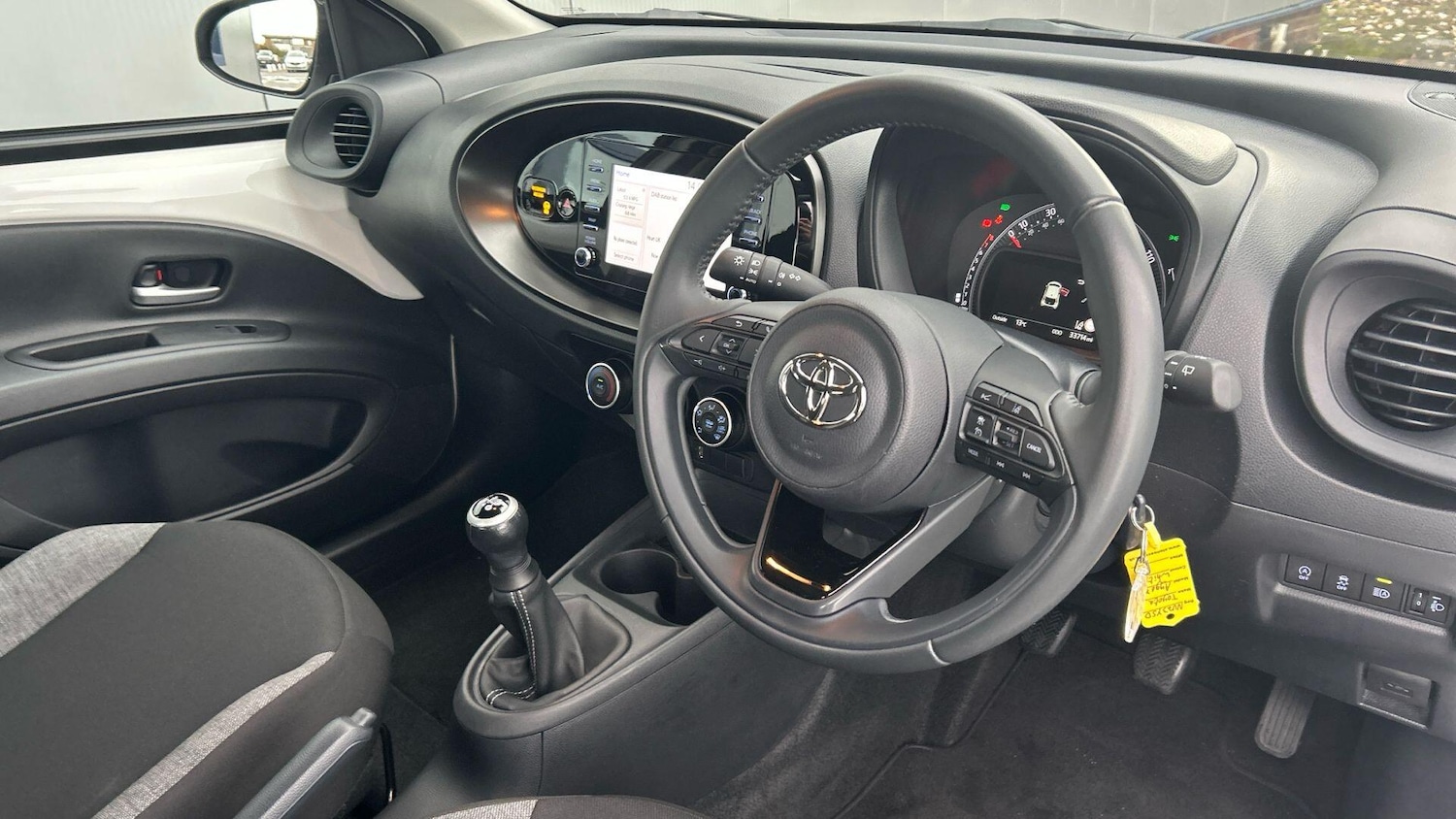 Used Toyota Aygo X 2023 for sale - 77074376: Photo 10