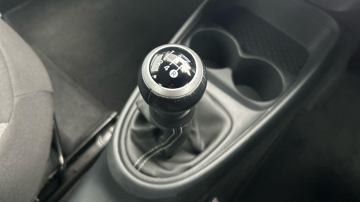 Used Toyota Aygo X 2023 for sale - 77074376: Photo 30