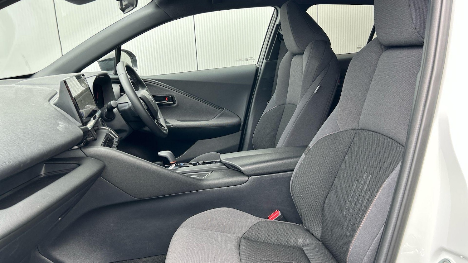 Used Toyota C-HR 2024 for sale - 77202427: Photo 14