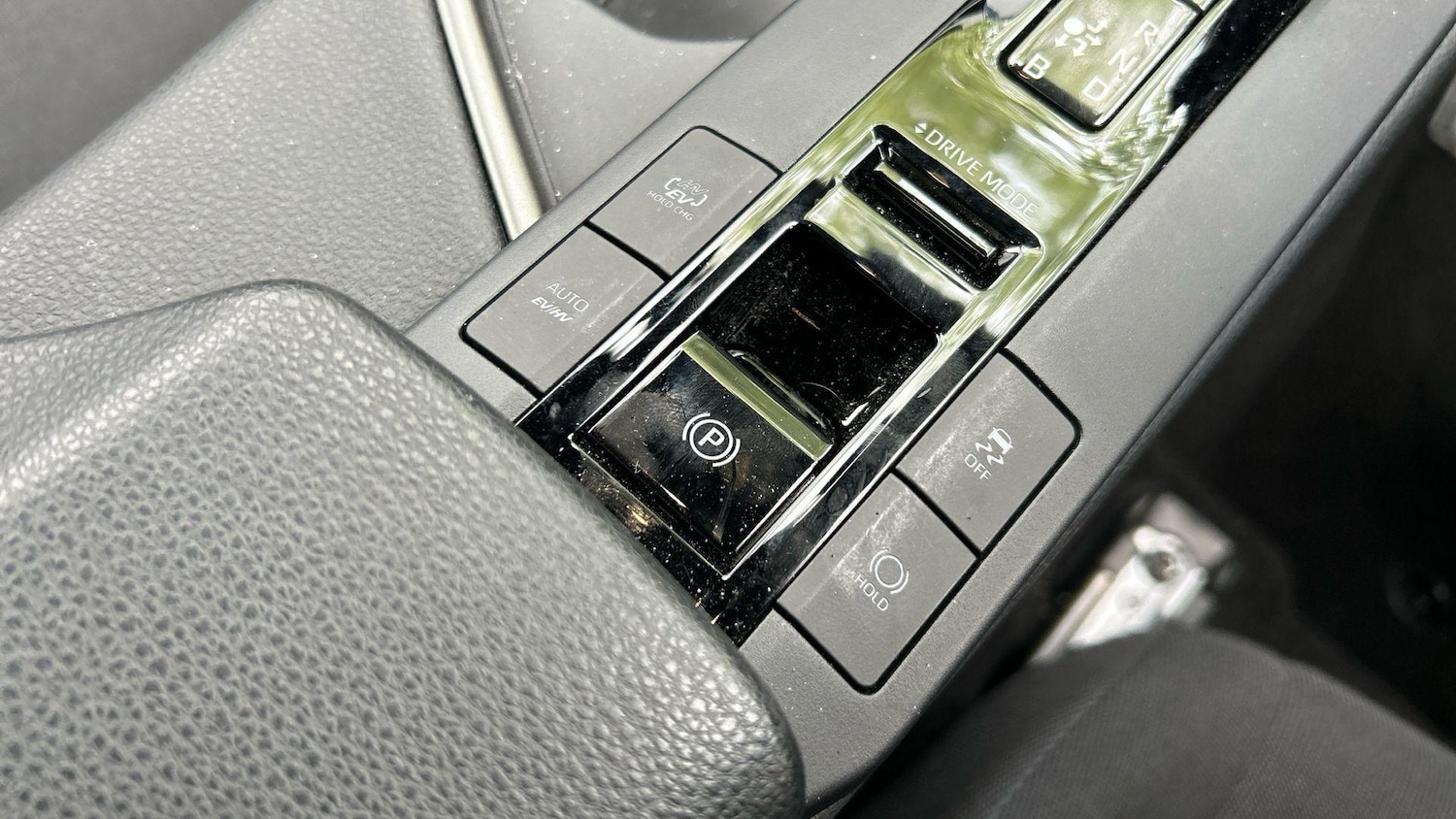 Used Toyota C-HR 2024 for sale - 77202427: Photo 34