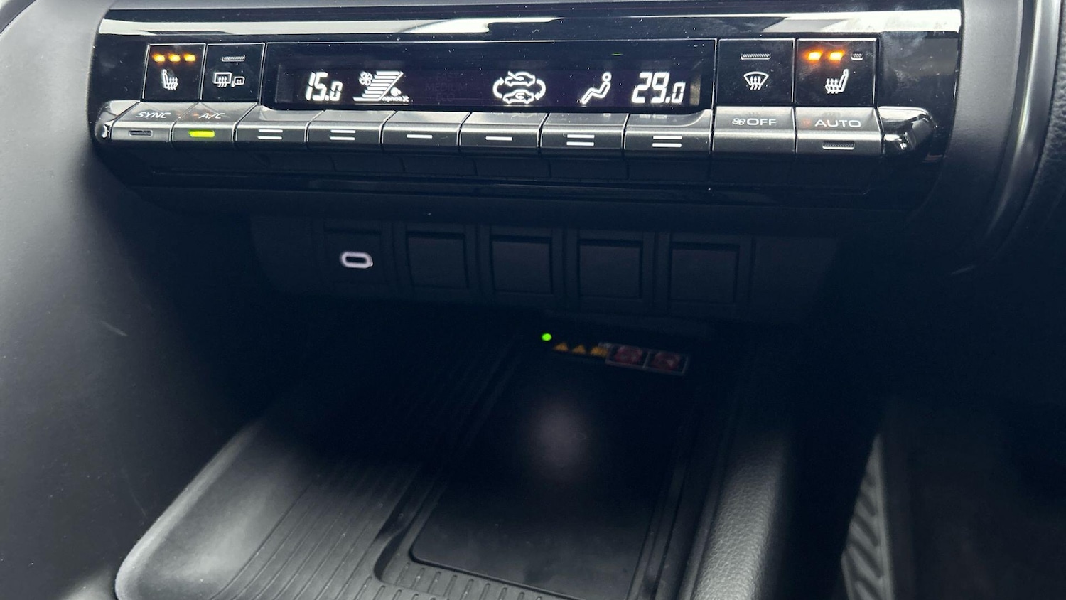 Used Toyota C-HR 2025 for sale - 77202480: Photo 29