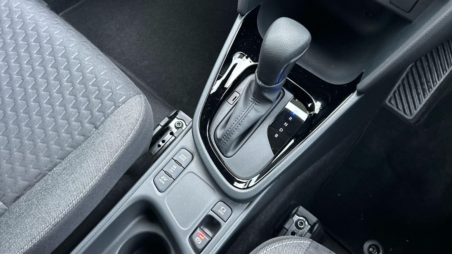 Used Toyota Yaris Cross 2025 for sale - 77155970: Photo 29