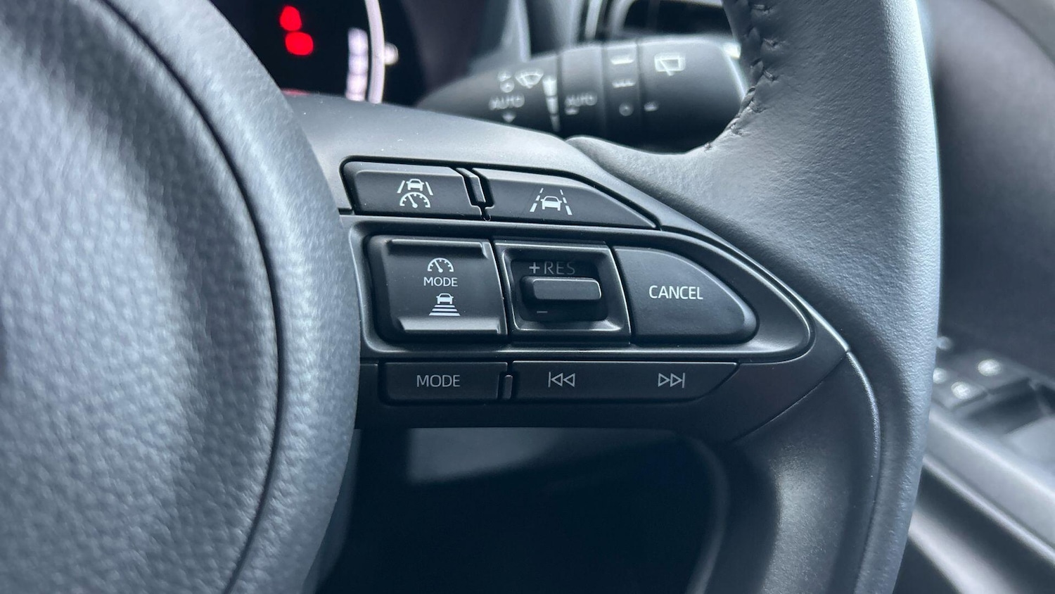 Used Toyota Yaris Cross 2025 for sale - 77155970: Photo 34