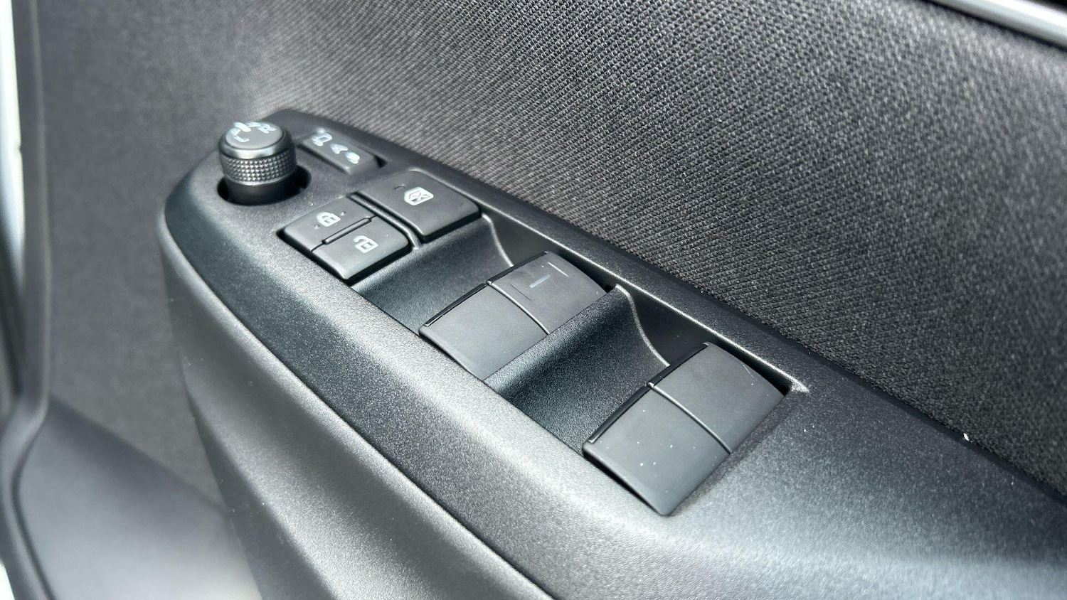 Used Toyota Yaris Cross 2025 for sale - 77155970: Photo 36