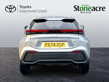 Used Toyota C-HR 2024 for sale - 76825151: Photo