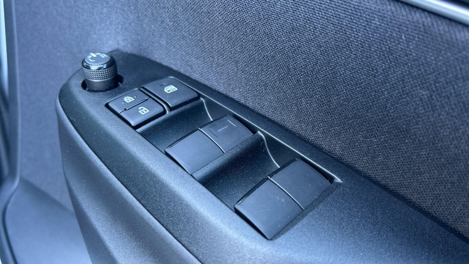 Used Toyota Yaris for sale - 78086166: Photo 33