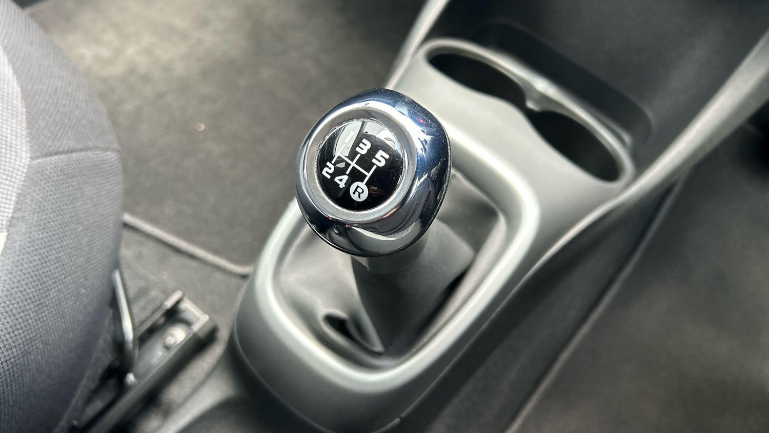 Used Toyota AYGO 2019 for sale - 78048261: Photo 32