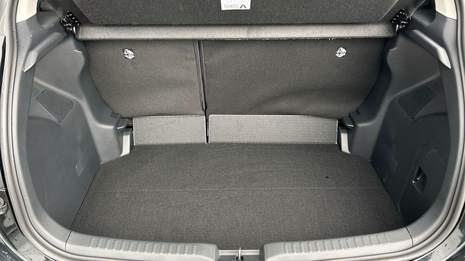 Used Toyota Yaris 2025 for sale - 78204070: Photo 18