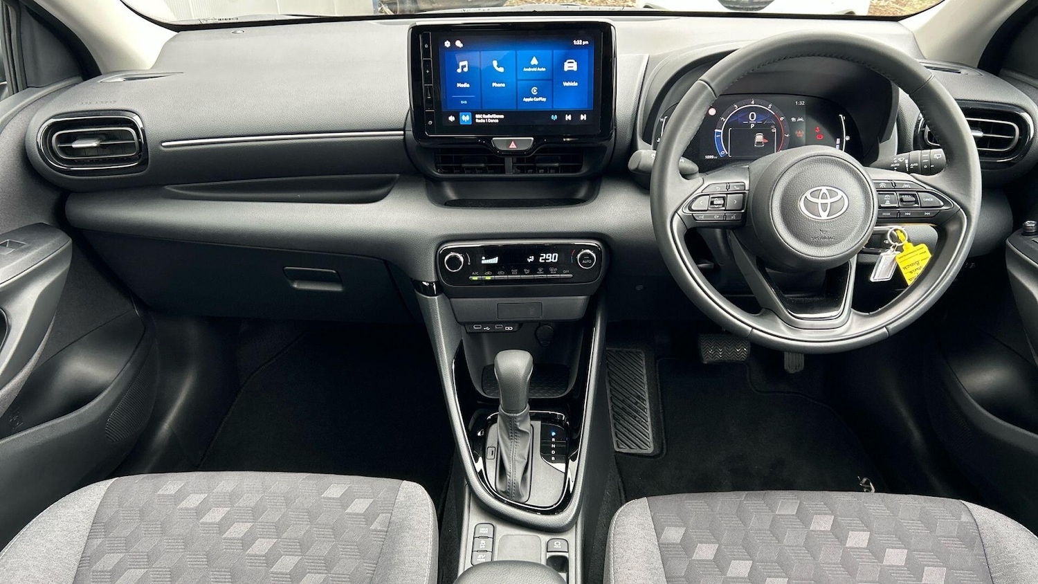 Used Toyota Yaris 2025 for sale - 78204070: Photo 9