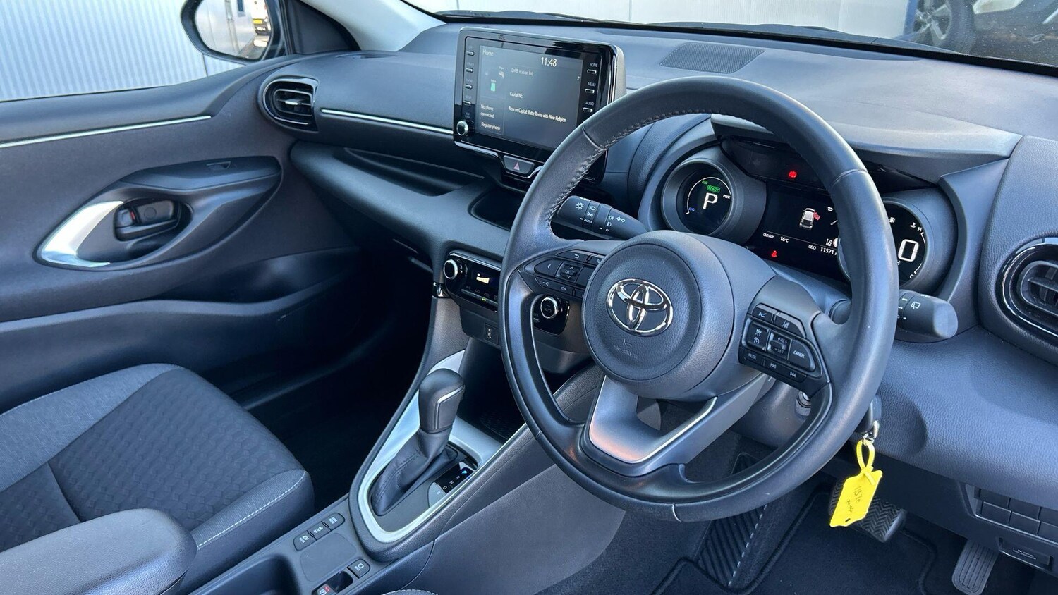 Used Toyota Yaris for sale - 77970692: Photo 10