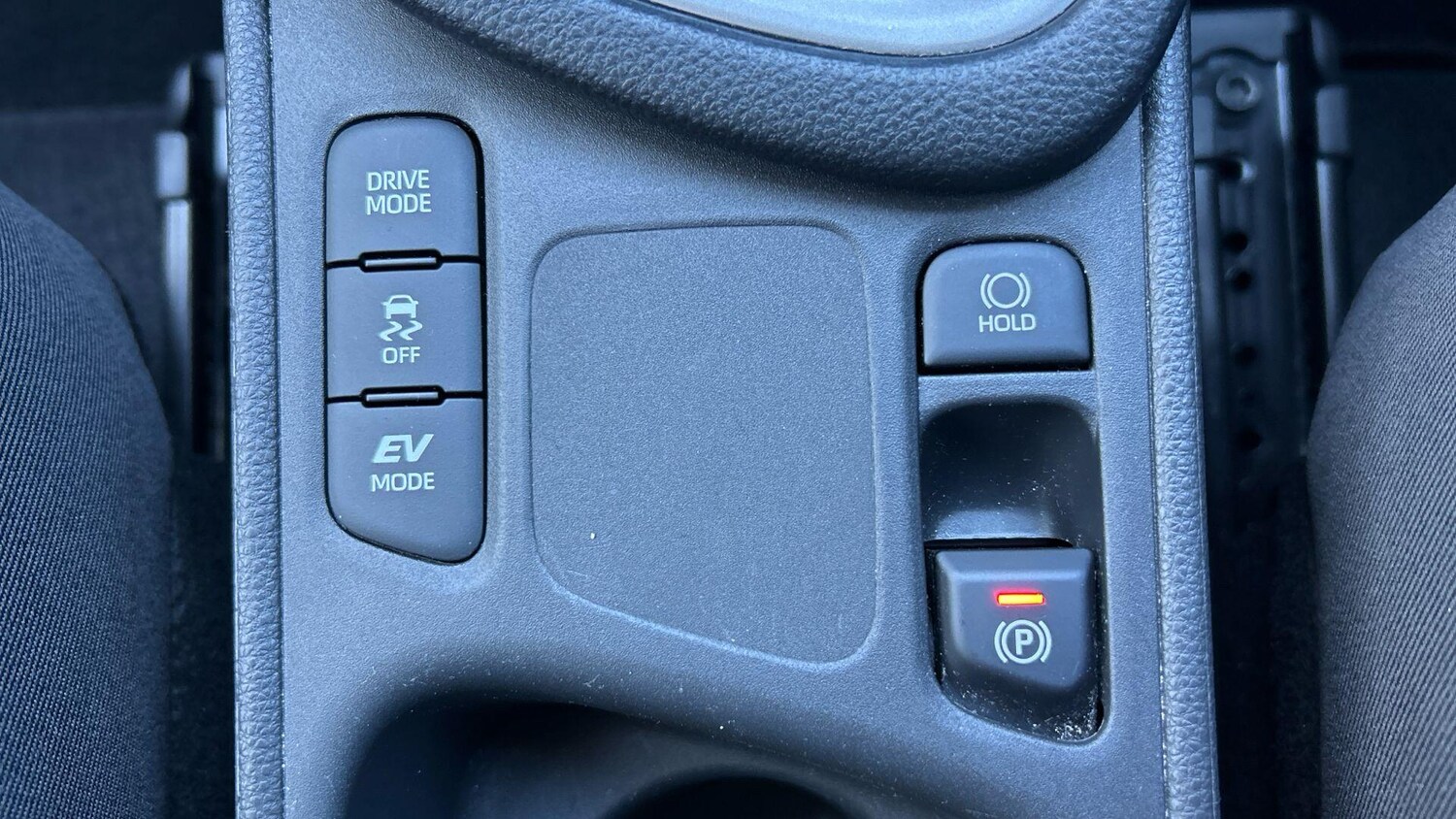 Used Toyota Yaris for sale - 77970692: Photo 32