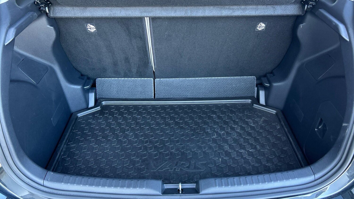 Used Toyota Yaris 2022 for sale - 78171040: Photo 20