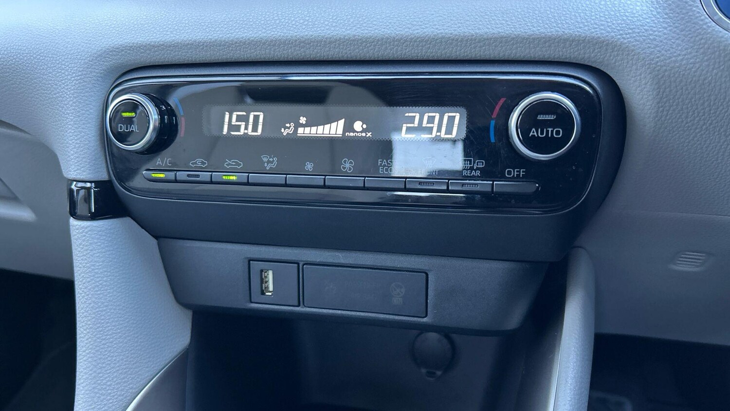 Used Toyota Yaris 2022 for sale - 78171040: Photo 36