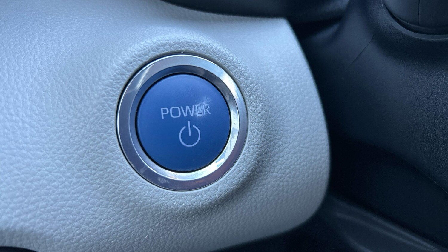 Used Toyota Yaris 2022 for sale - 78171040: Photo 40