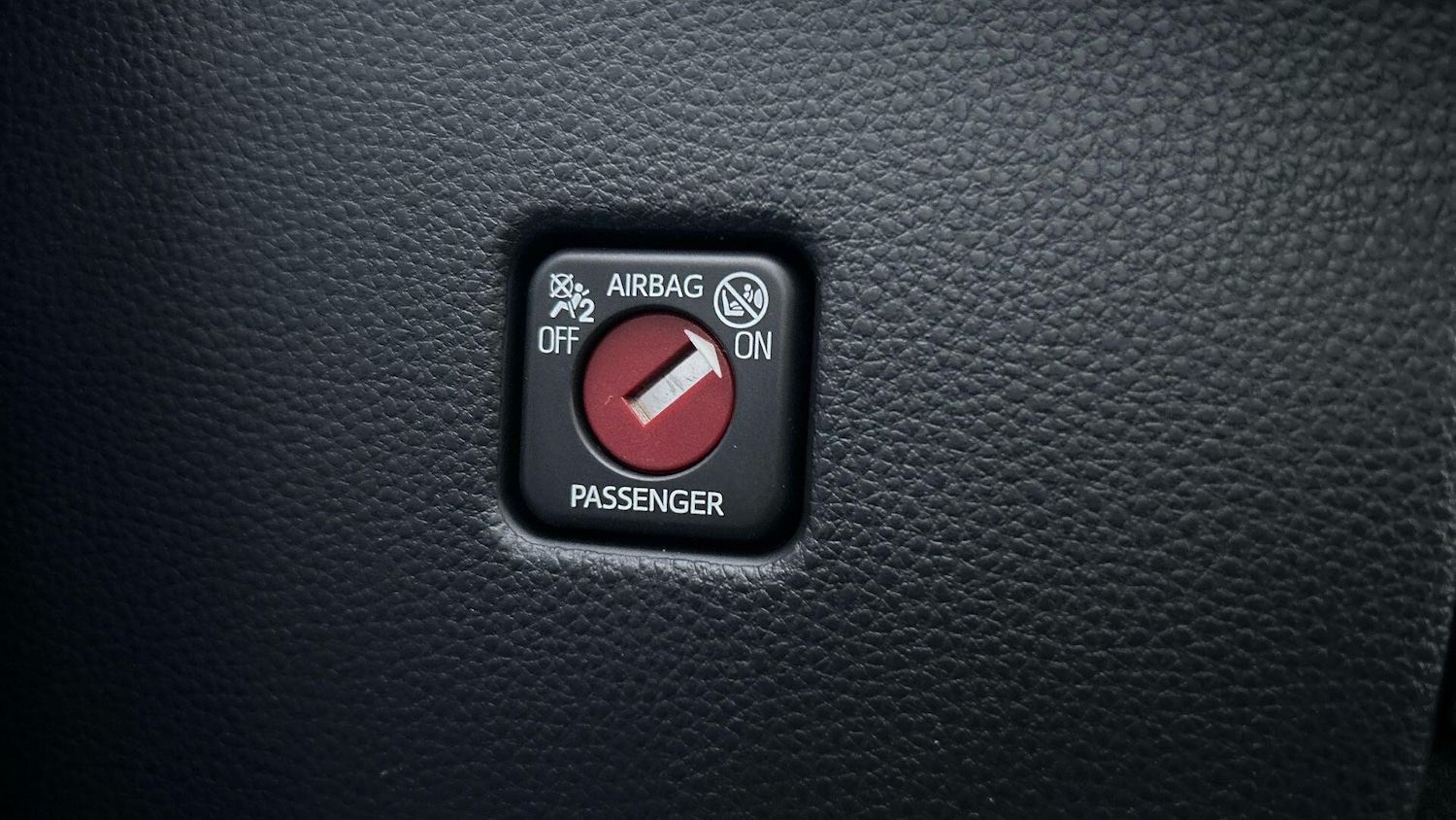 Used Toyota Aygo X for sale - 76996946: Photo 34