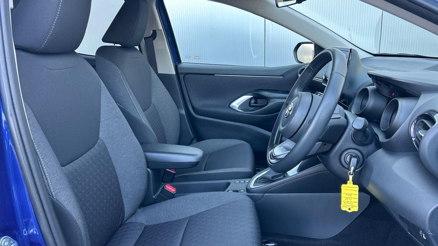 Used Toyota Yaris 2023 for sale - 78100437: Photo 15