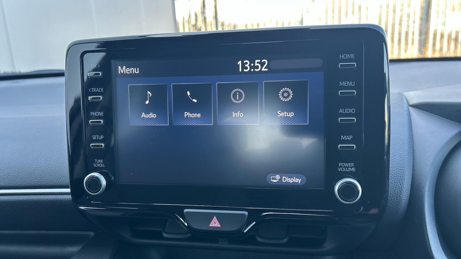 Used Toyota Yaris 2023 for sale - 78100437: Photo 27