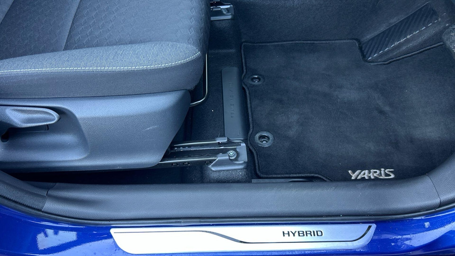 Used Toyota Yaris 2023 for sale - 78100437: Photo 39