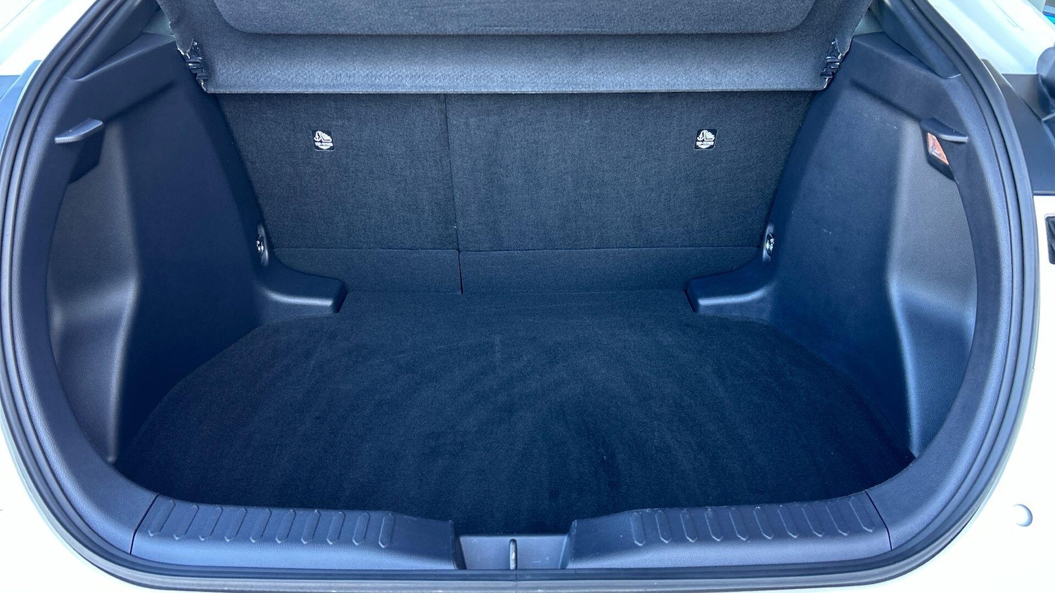 Used Toyota C-HR 2024 for sale - 76122707: Photo 18