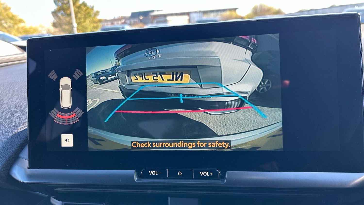 Used Toyota C-HR 2024 for sale - 76122707: Photo 24